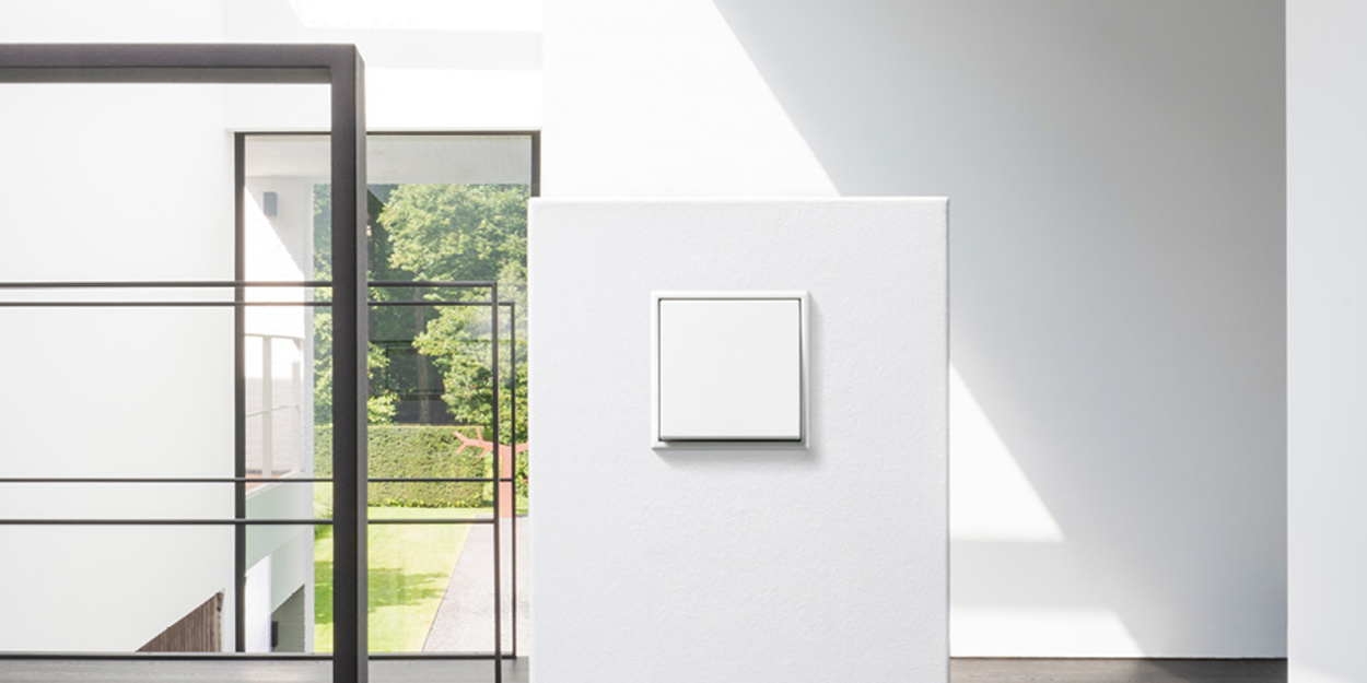 JUNG Schalterprogramme bei Antel Elektrotechnik GmbH in Freystadt